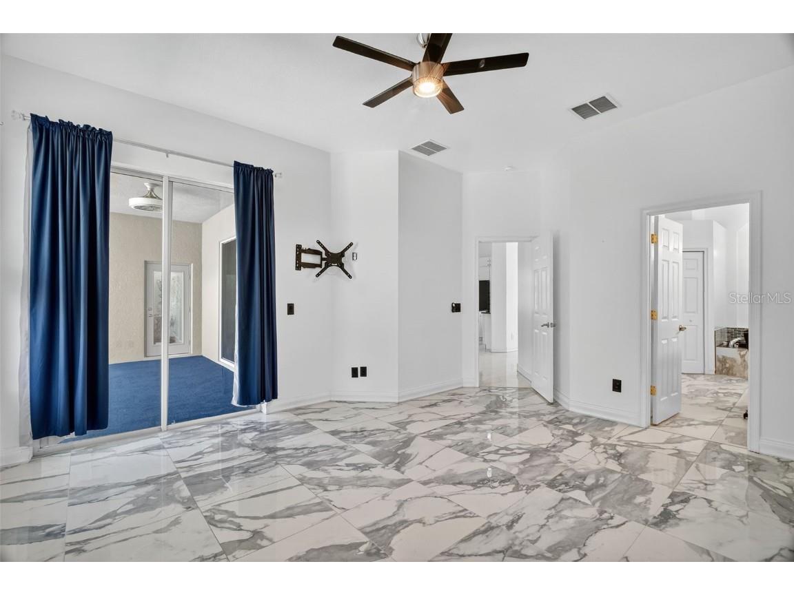 2017 Stefano Court Mount Dora FL 32757 G5101338 image19