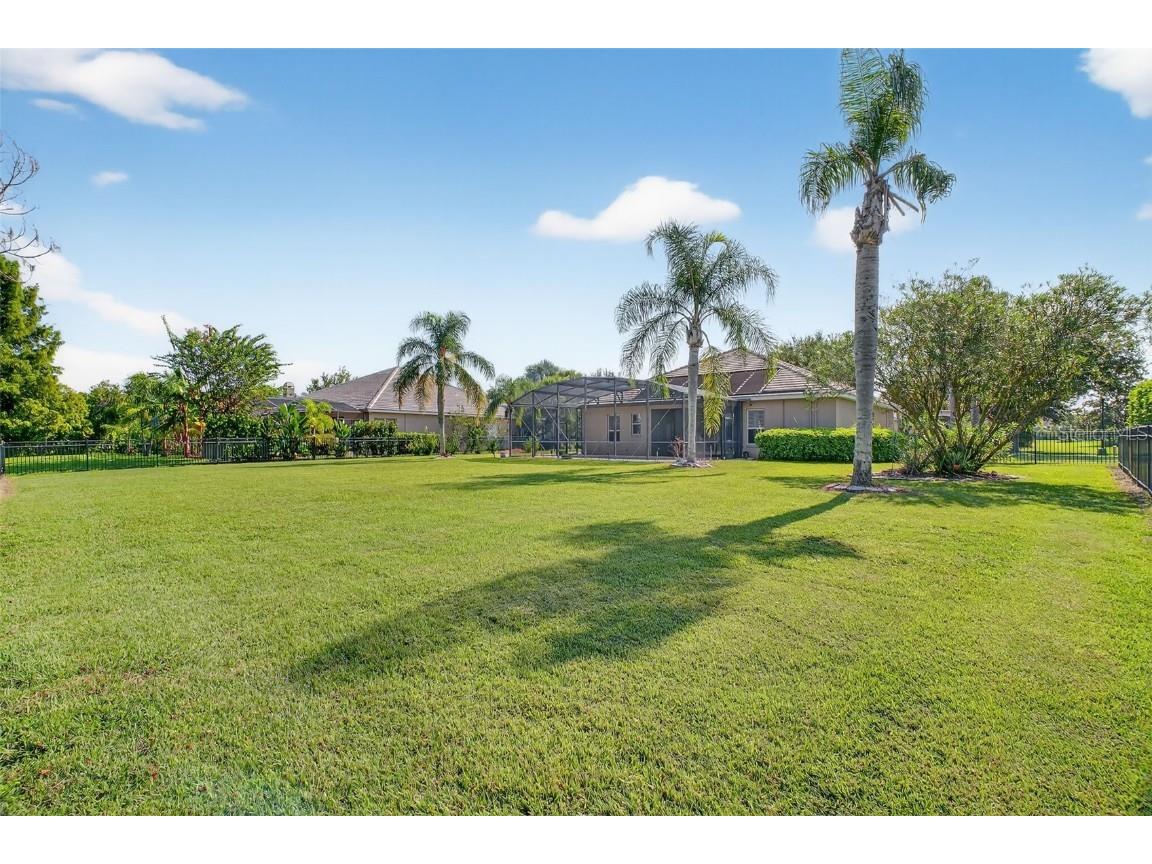 2017 Stefano Court Mount Dora FL 32757 G5101338 image33