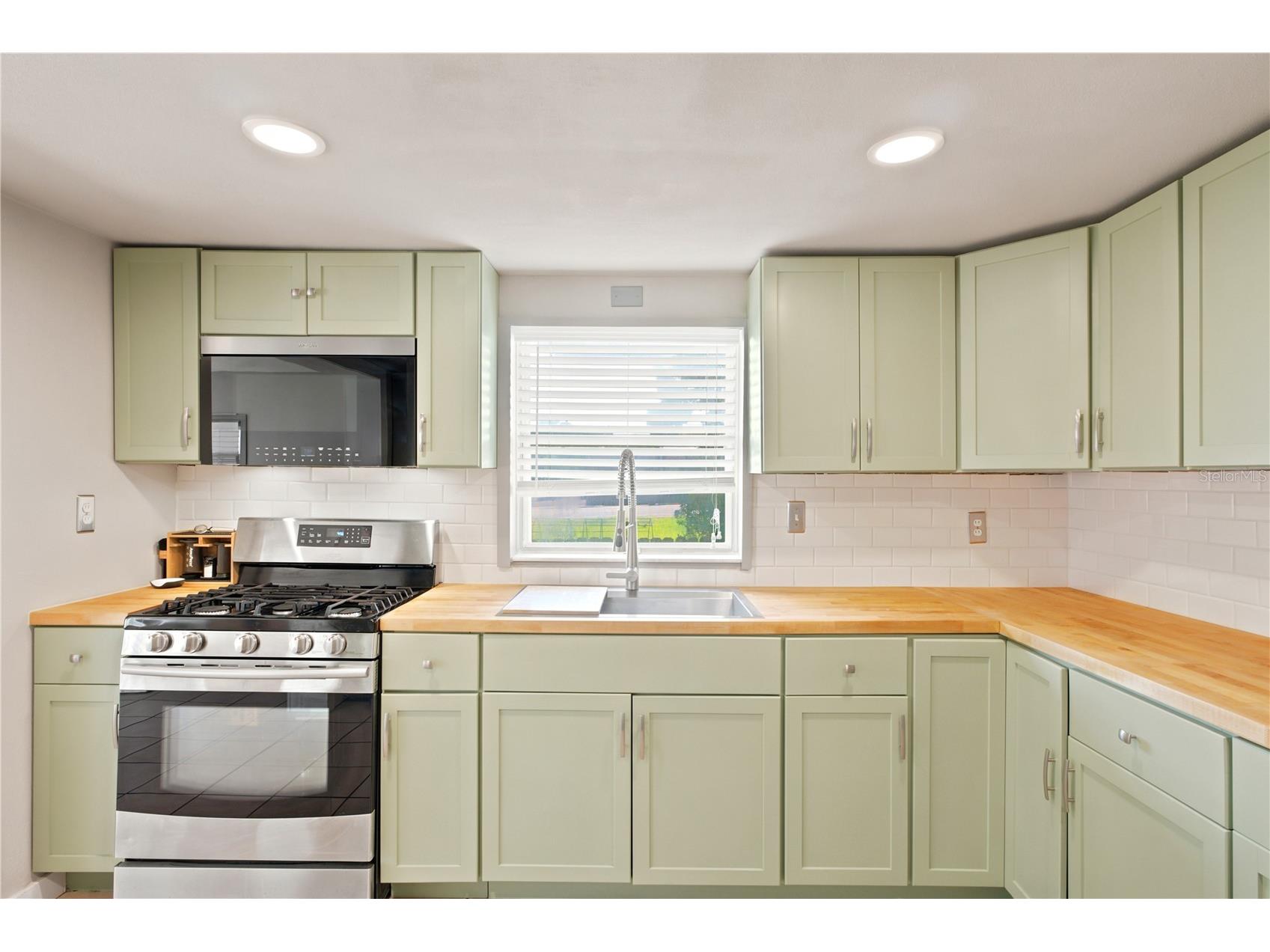 2017 W Belmont Street Pensacola FL 32501 TB8525834 image11