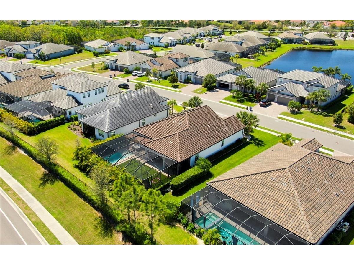 2017 Woodleaf Hammock Court Bradenton FL 34211 A4673887 image47