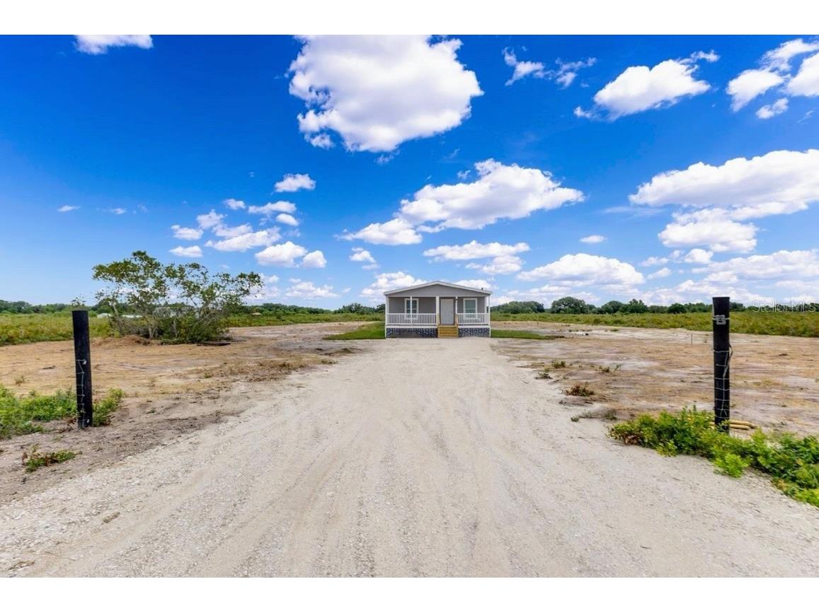 20171 NW 252nd Street Okeechobee FL 34972 O6293743 image1