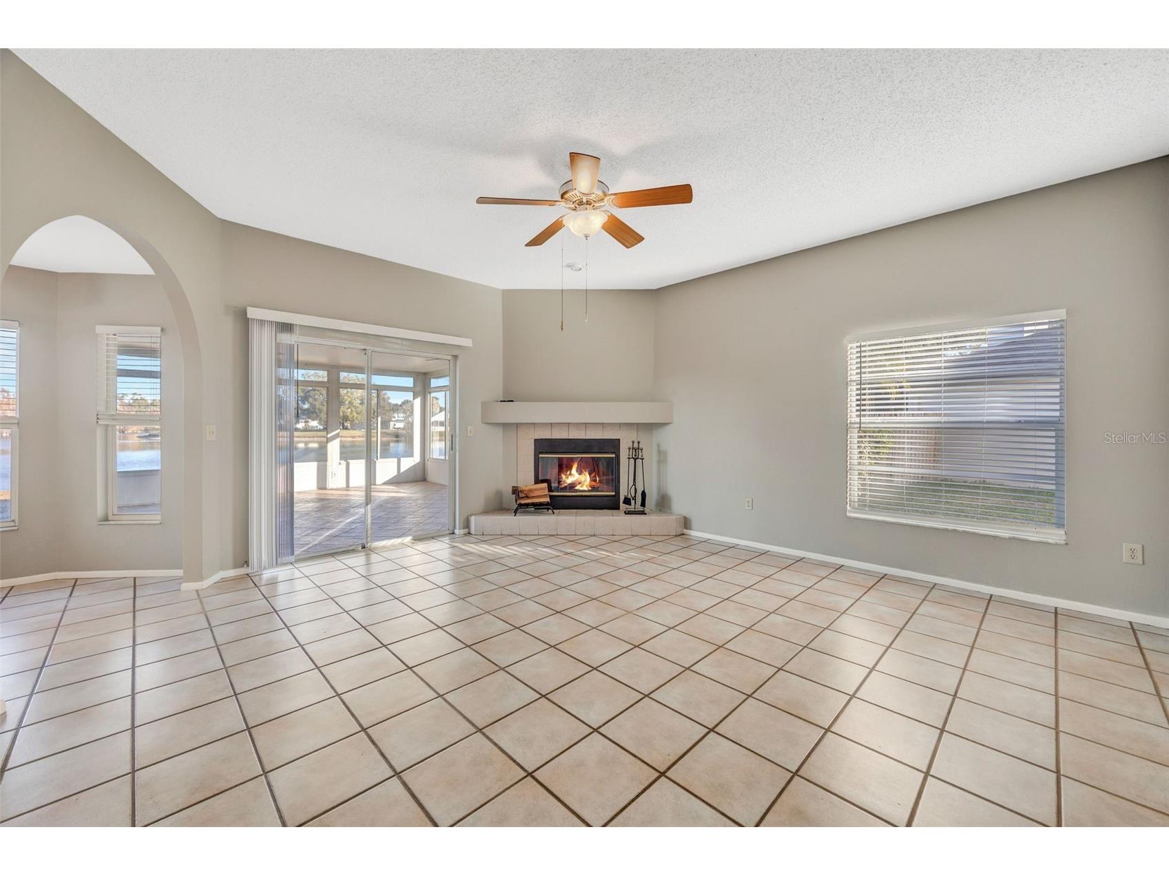 2018 Chelam Way Brandon FL 33511 TB8467745 image11