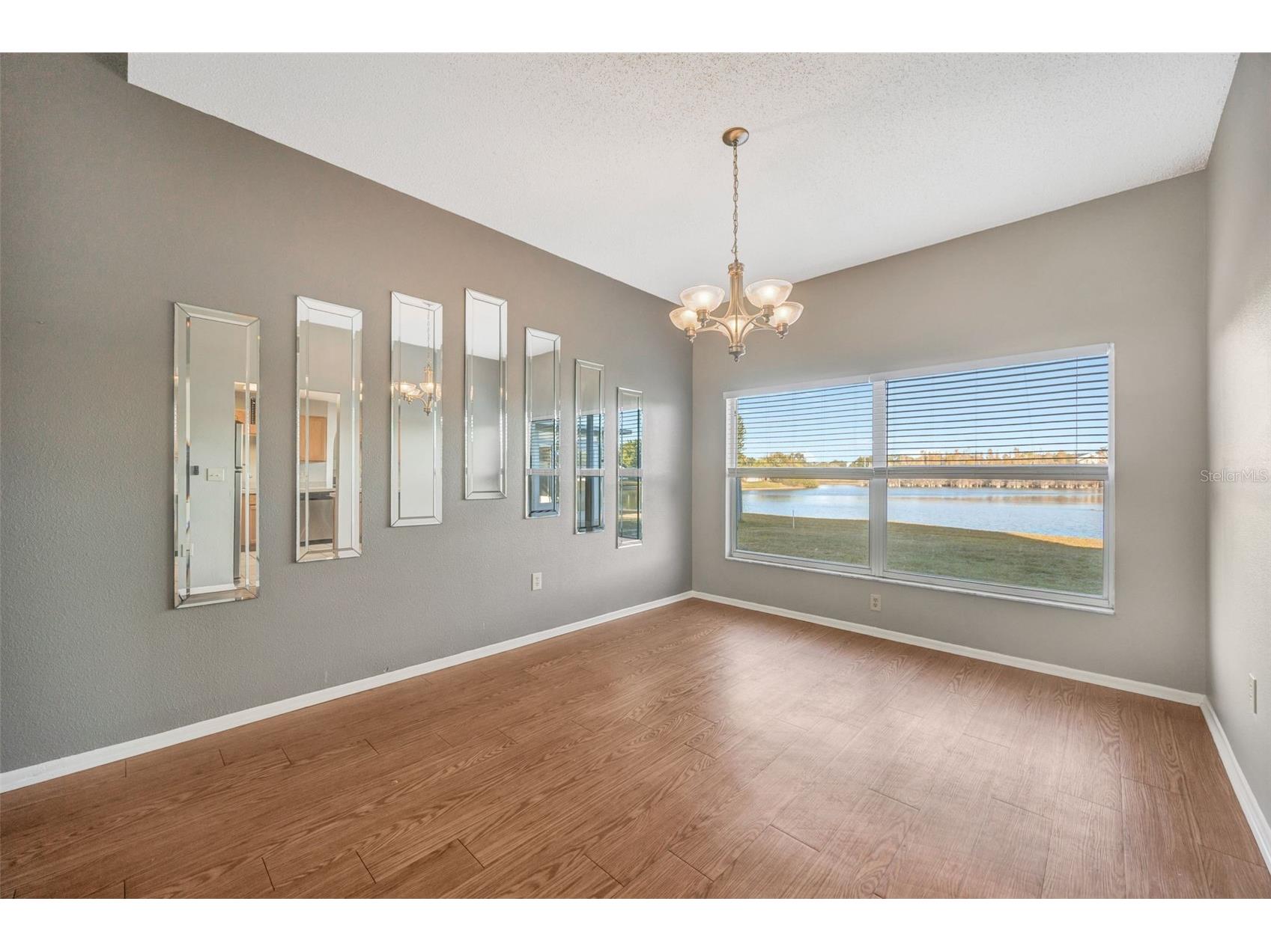 2018 Chelam Way Brandon FL 33511 TB8467745 image6