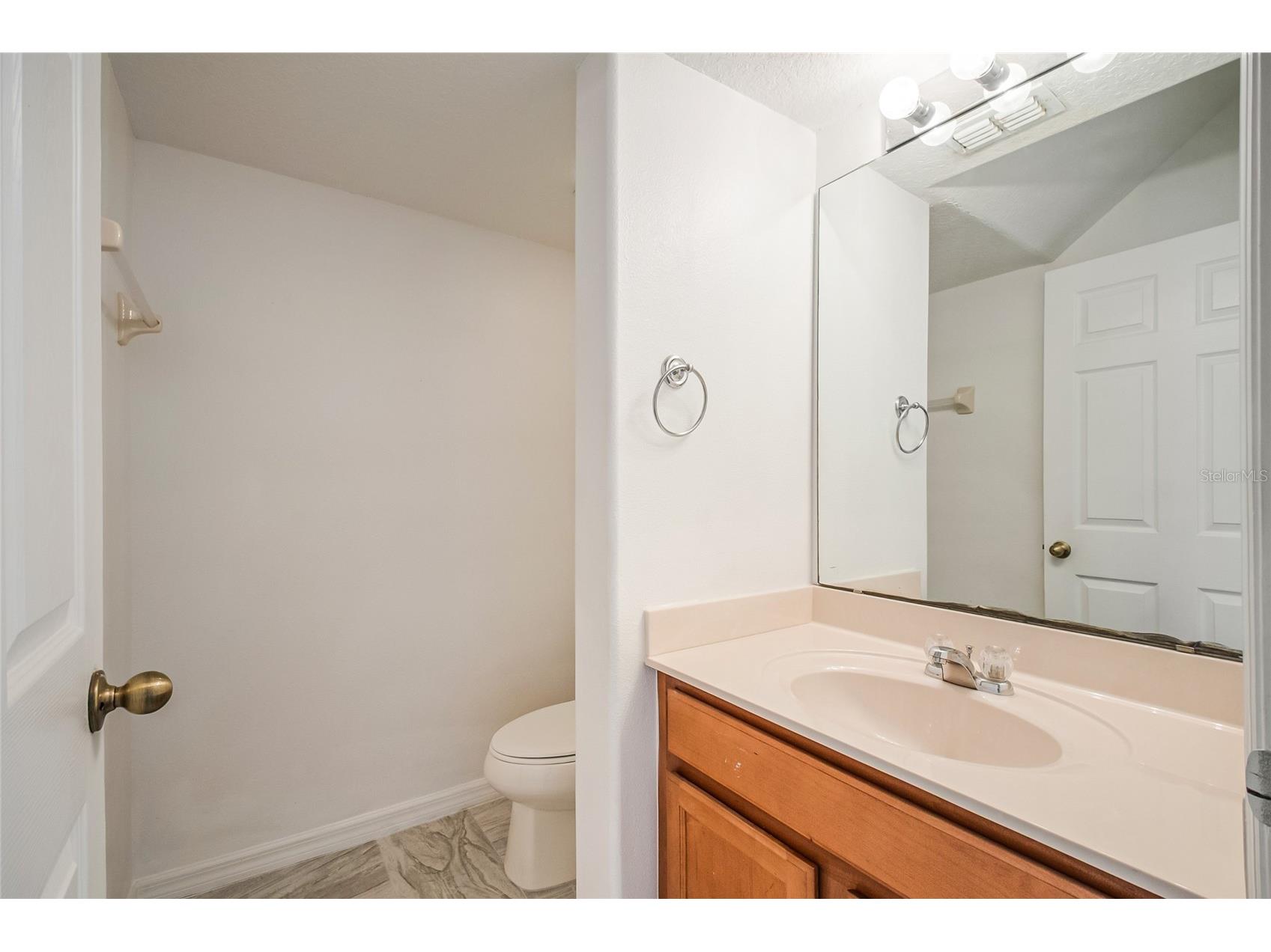 2018 Cypress Bay Boulevard Kissimmee FL 34743 O6373358 image8