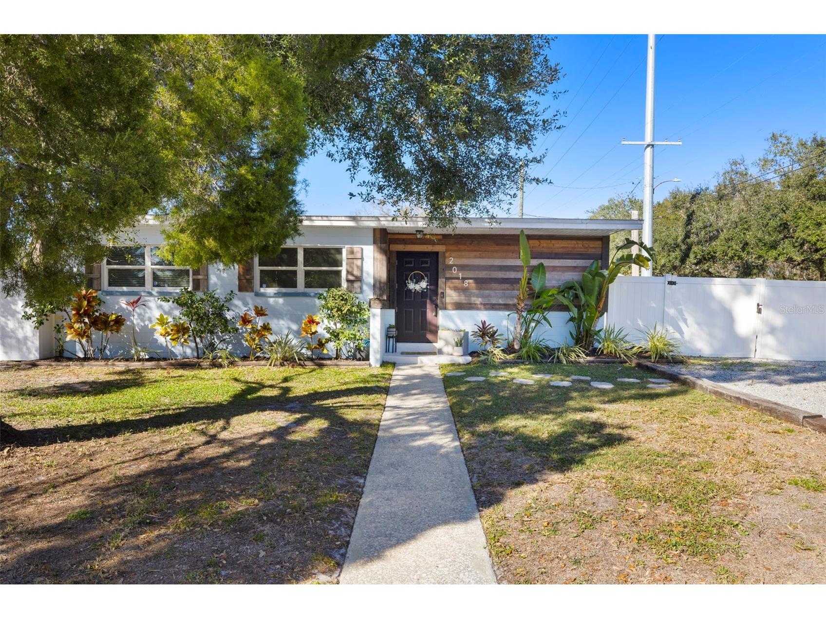 2018 E Broad Street Tampa FL 33610 TB8472920 image1