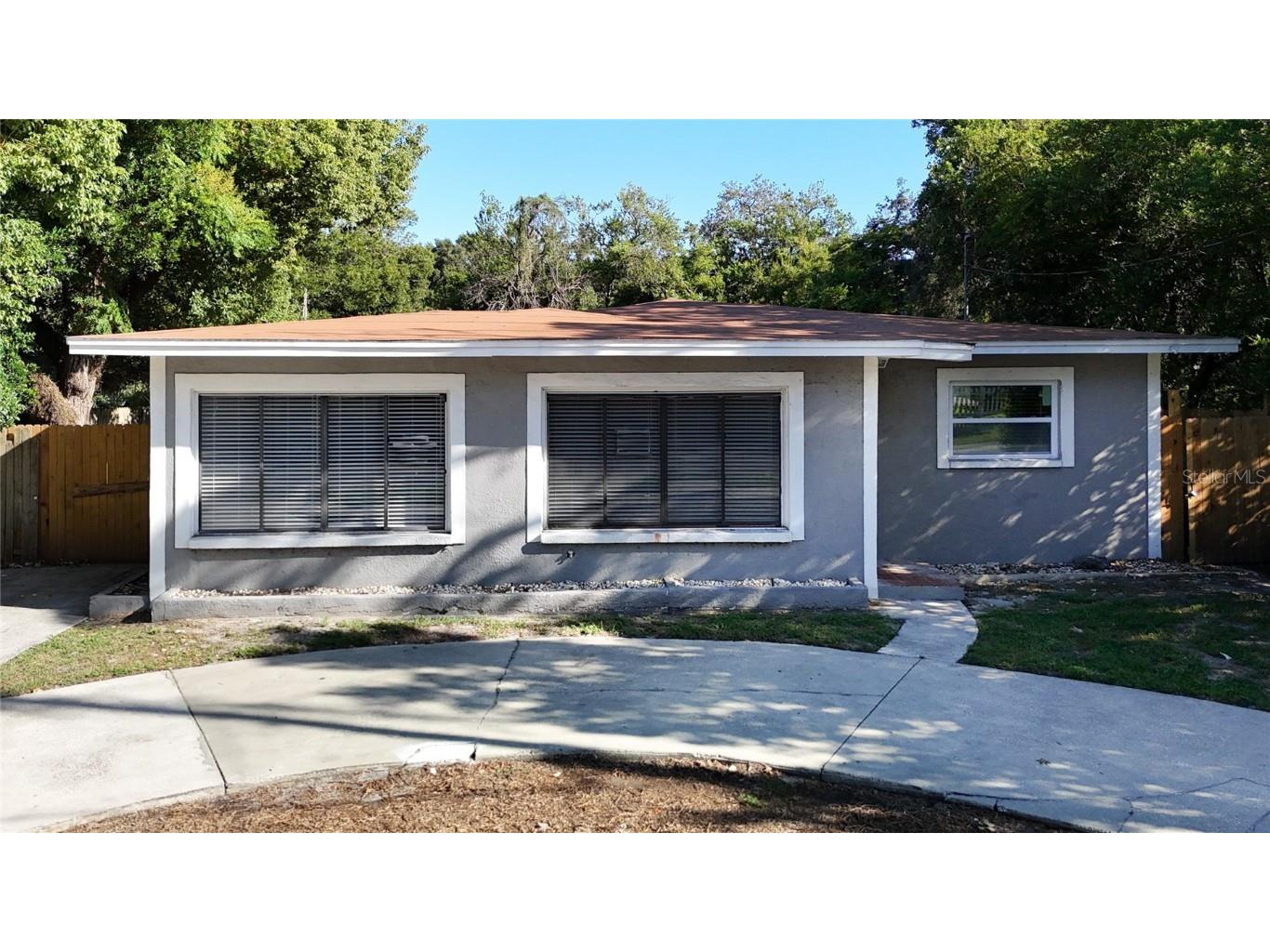 2018 E Hanna Avenue Tampa FL 33610 TB8308281 image1