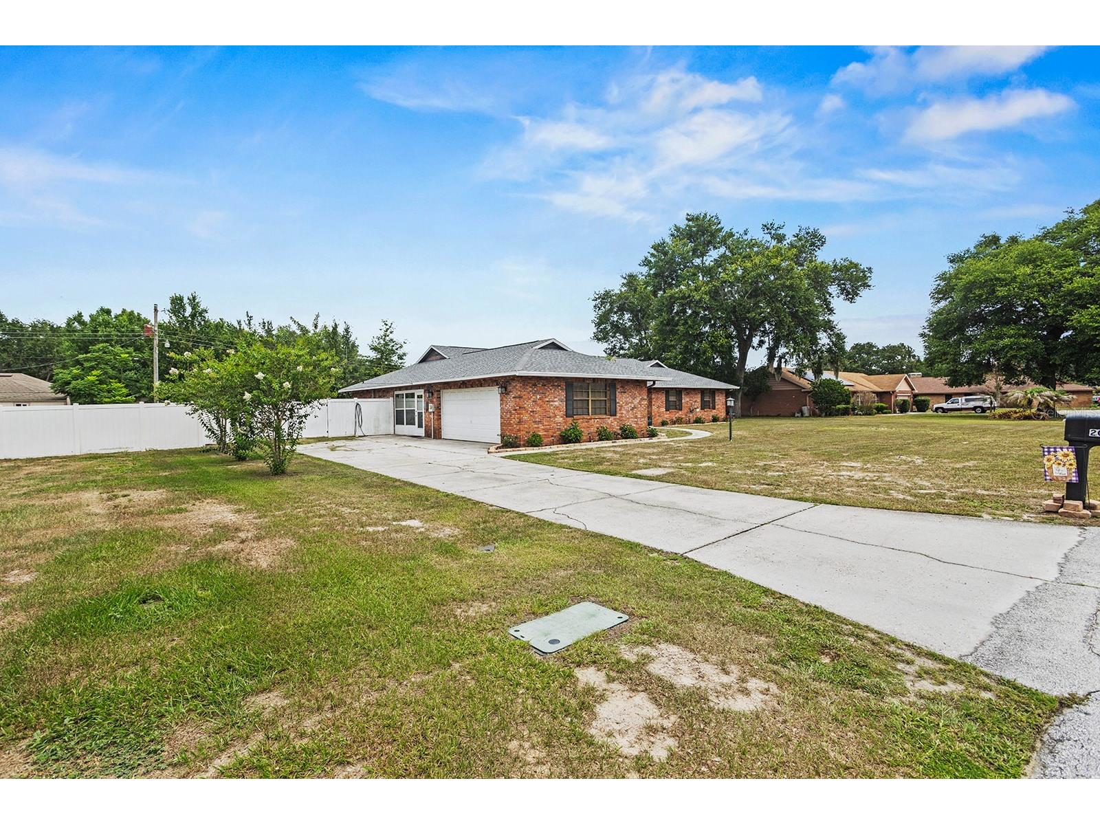 2018 High Glen Court N. Lakeland FL 33813 L4962683 image3