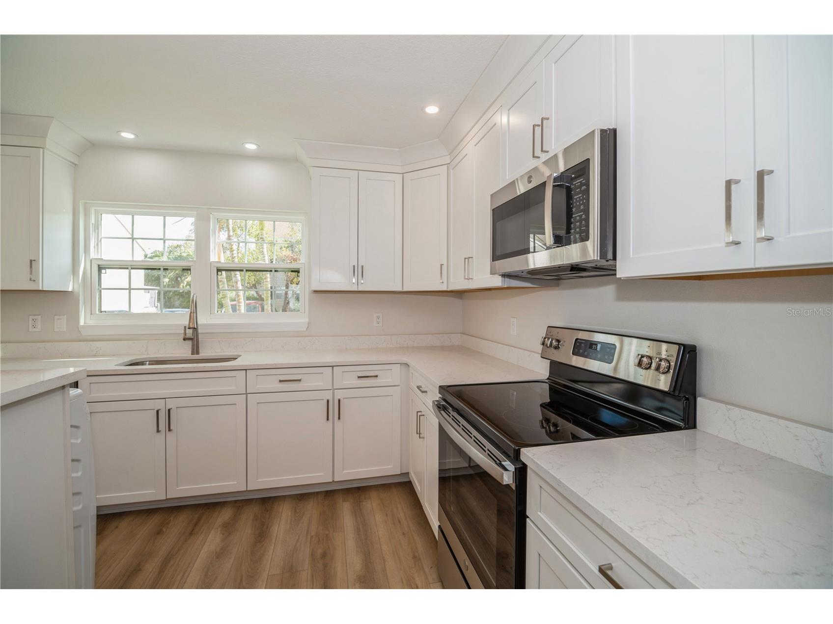 2018 Manor Drive NE Palm Bay FL 32905 O6399181 image5