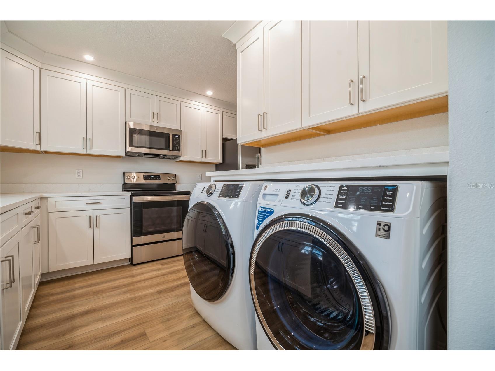 2018 Manor Drive NE Palm Bay FL 32905 O6399181 image8