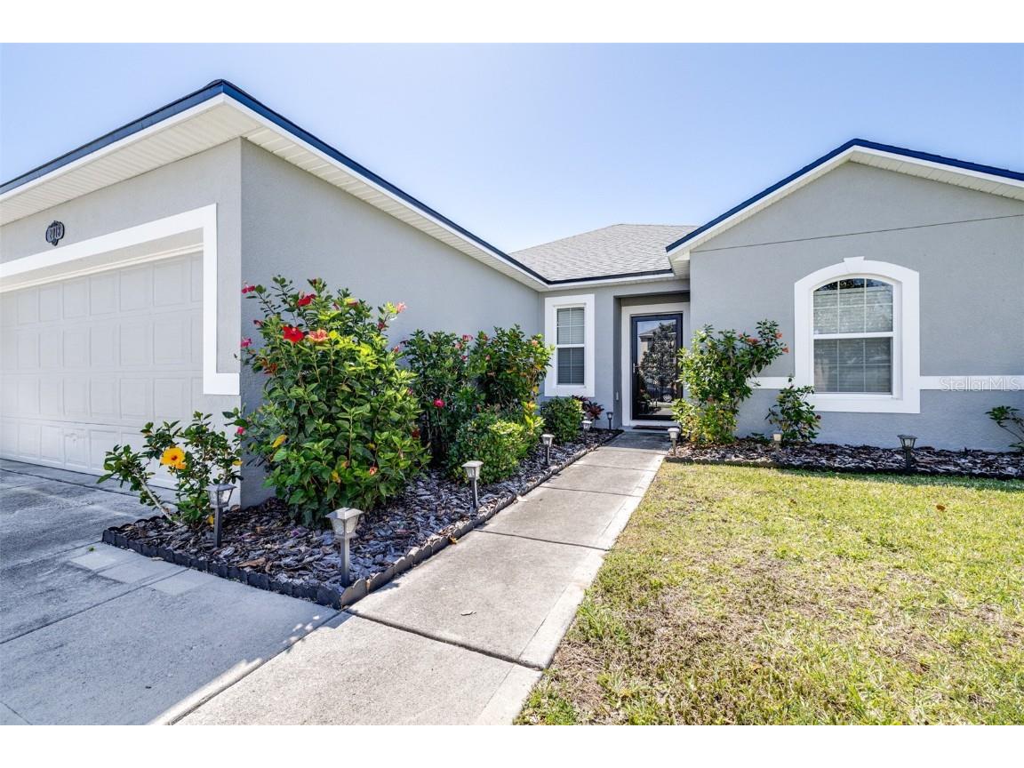 2018 Van Buren Loop Auburndale FL 33823 P4930046 image1