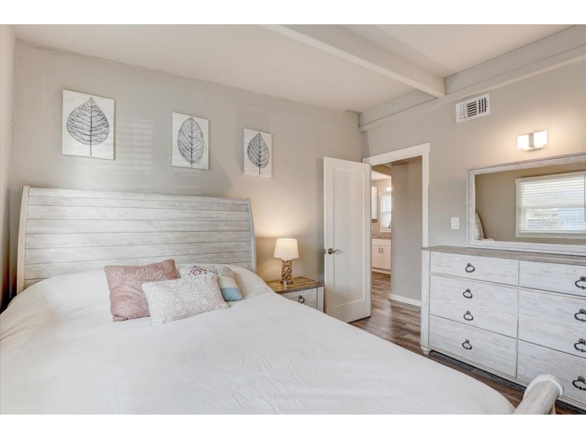 2018 Windsor Way Tampa FL 33619 TB8407698 image18