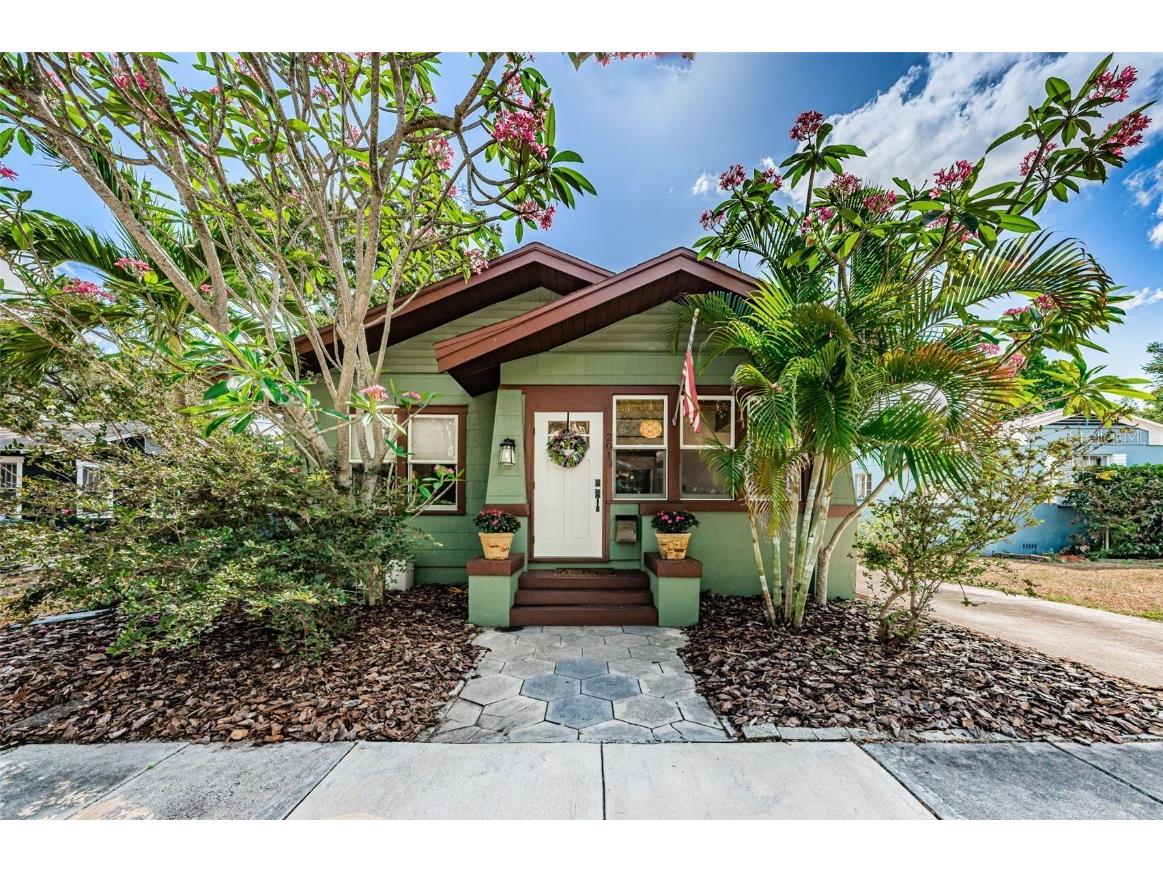 2019 10th Street N Saint Petersburg FL 33704 U8199178 image1