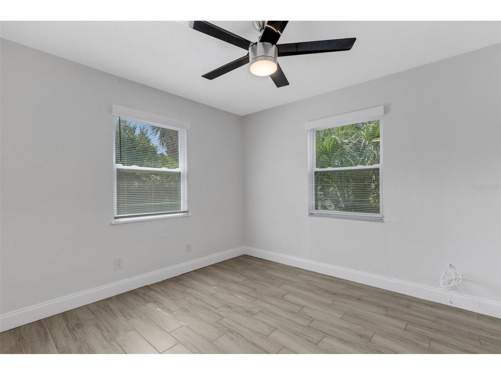 2019 42nd Street S Saint Petersburg FL 33711 TB8511749 image27
