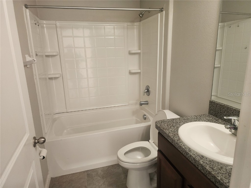 2019 Broad Winged Hawk Drive Ruskin FL 33570 TB8433479 image10