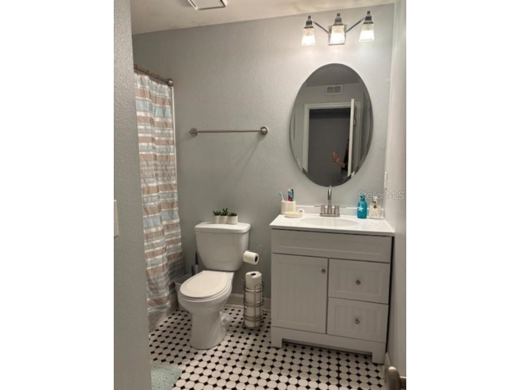 2019 Dixie Belle Drive #2019L Orlando FL 32812 S5138902 image8