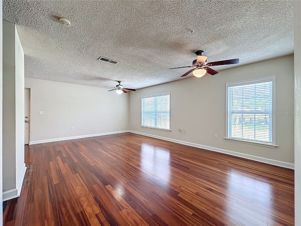 2019 Dixie Belle Drive #2019T Orlando FL 32812 O6340568 image17