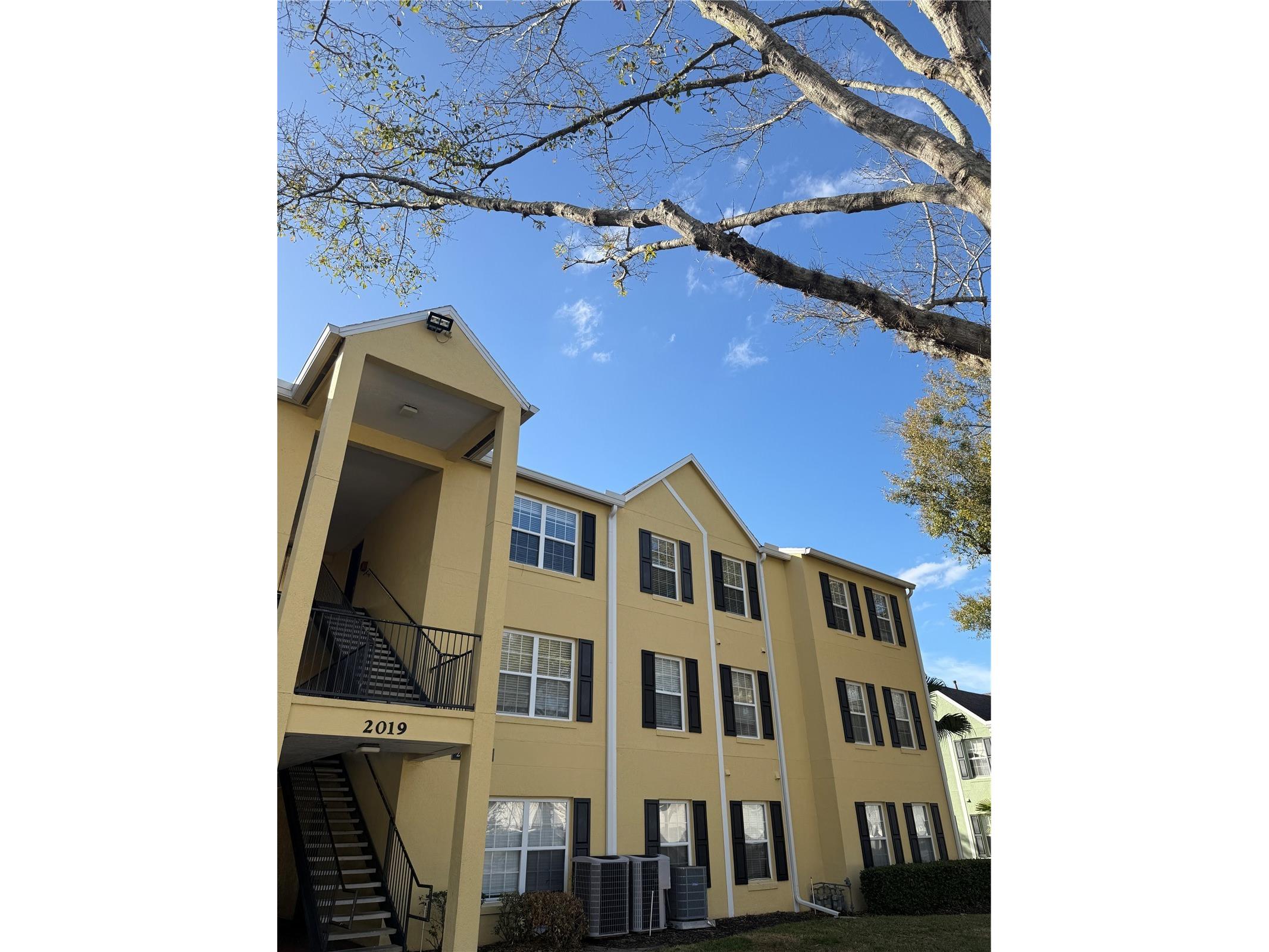 2019 Dixie Belle Drive #2019W Orlando FL 32812 O6386833 image1