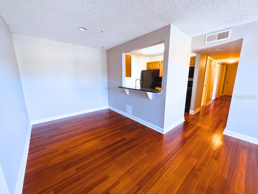 2019 Dixie Belle Drive V, Orlando, FL, 32812 MLS O6191655 Edina