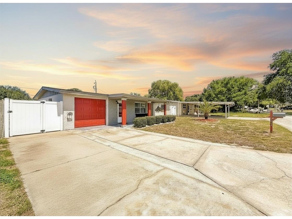 2019 Hess Drive Holiday FL 34691 TB8523301 image1