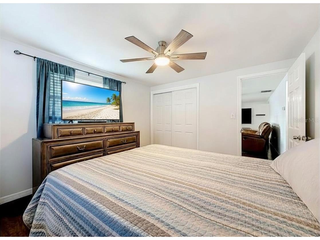 2019 Hess Drive Holiday FL 34691 TB8523301 image21