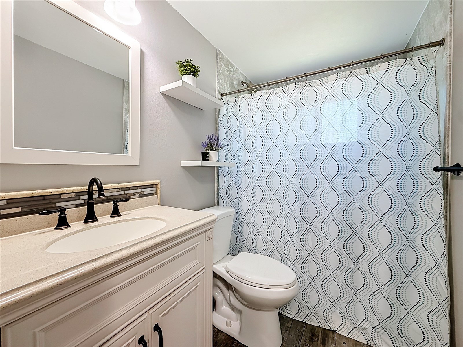 2019 Hess Drive Holiday FL 34691 TB8523301 image24