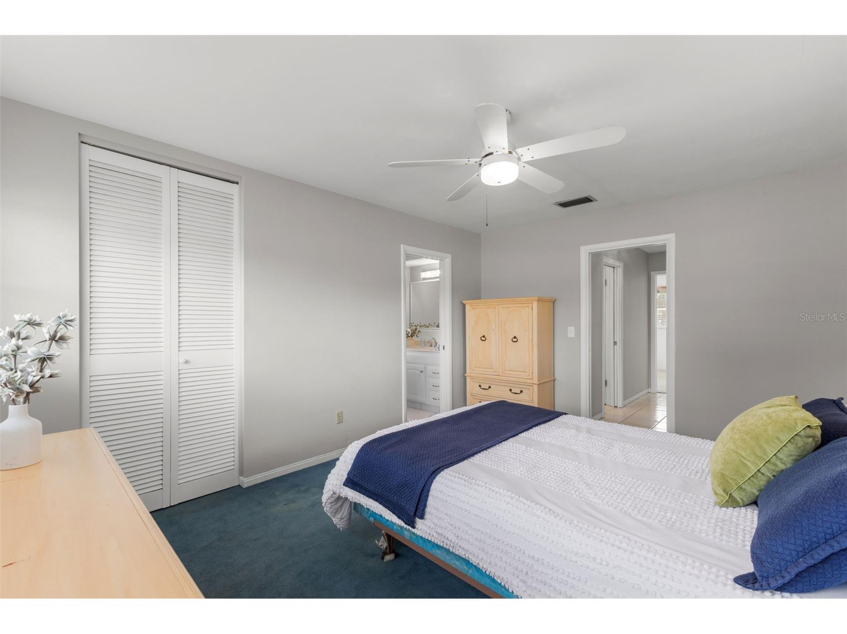 2019 High Ridge Drive Clearwater FL 33763 TB8472105 image18