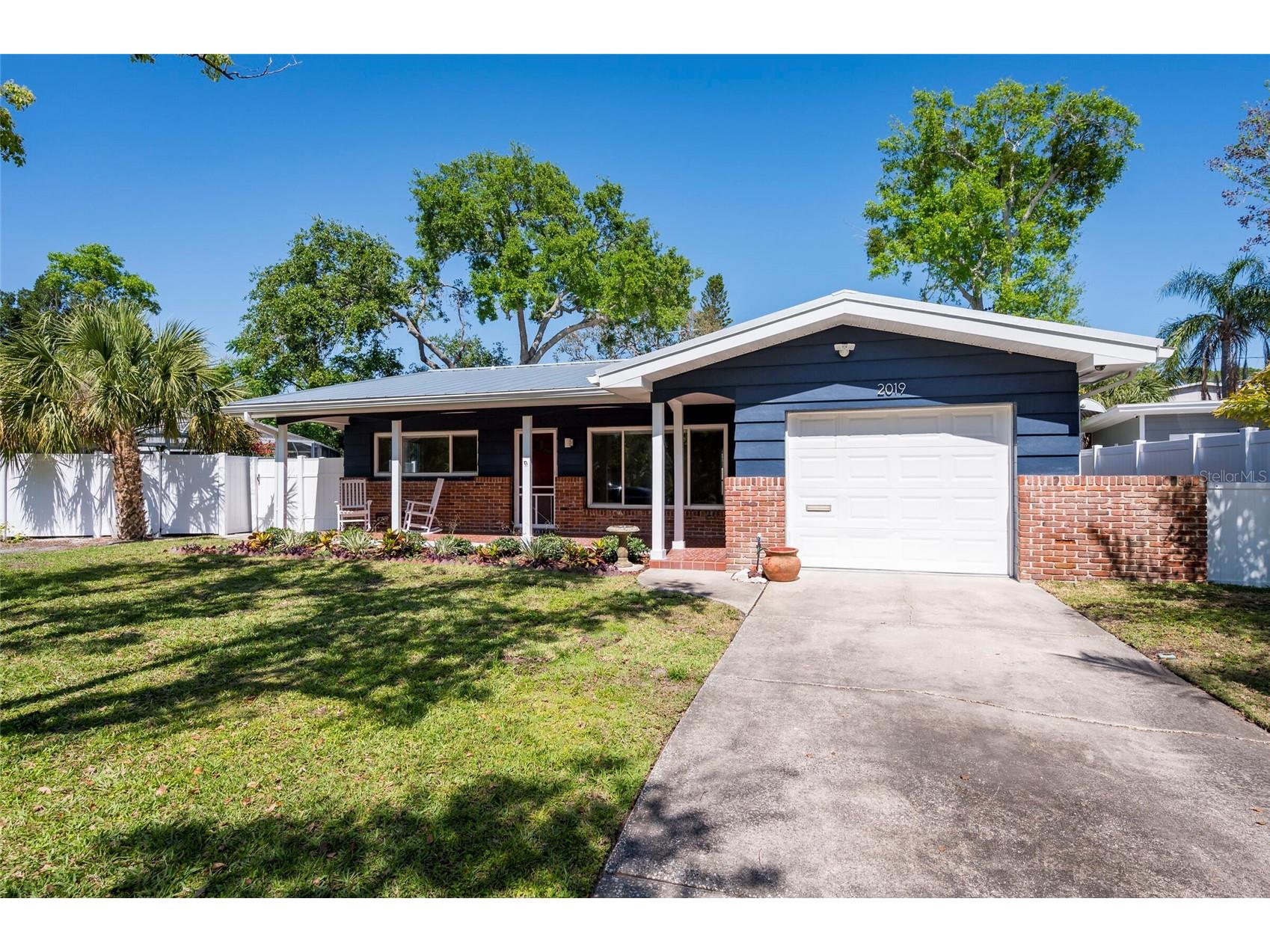 2019 Inner Circle S Saint Petersburg FL 33712 TB8367303 image2