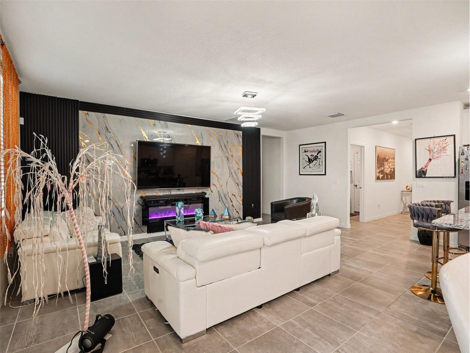 2019 Kingsmen Court Haines City FL 33844 TB8523154 image7
