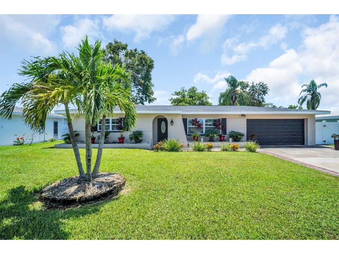 2019 Magnolia Drive Clearwater FL 33764 TB8418707 image1