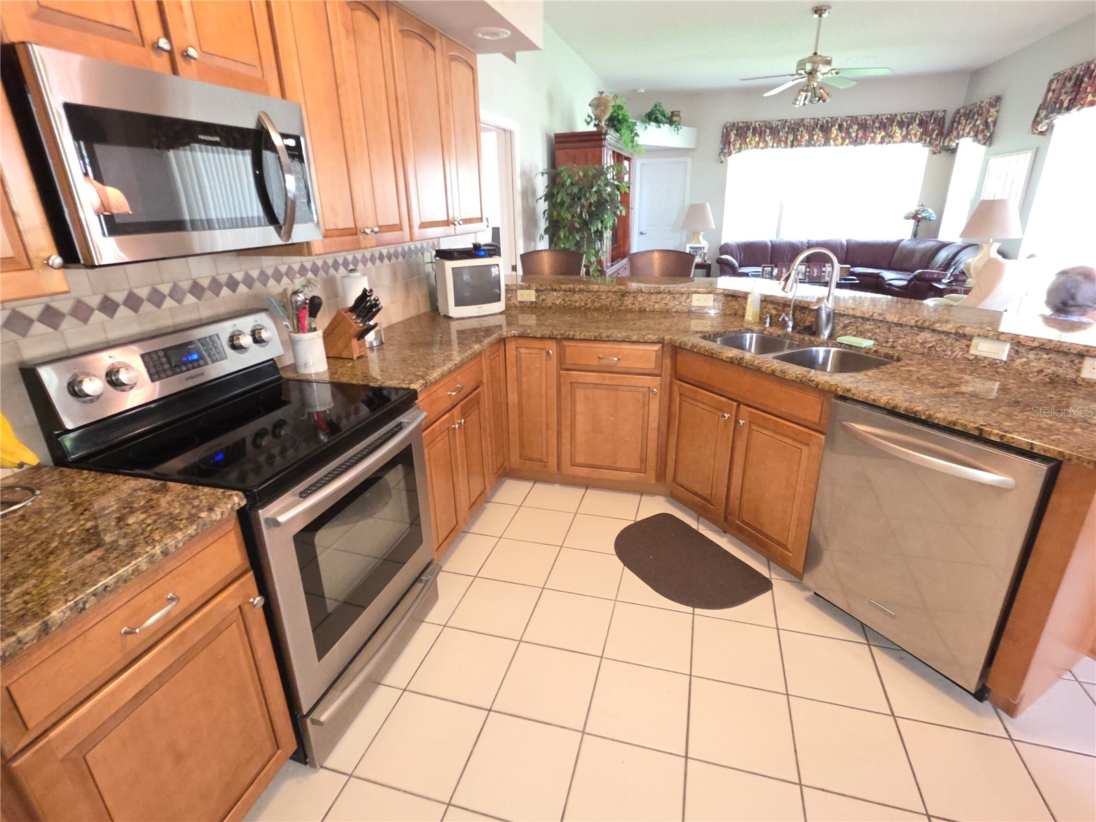 2019 Quailwood Lane Spring Hill FL 34606 W7884610 image6