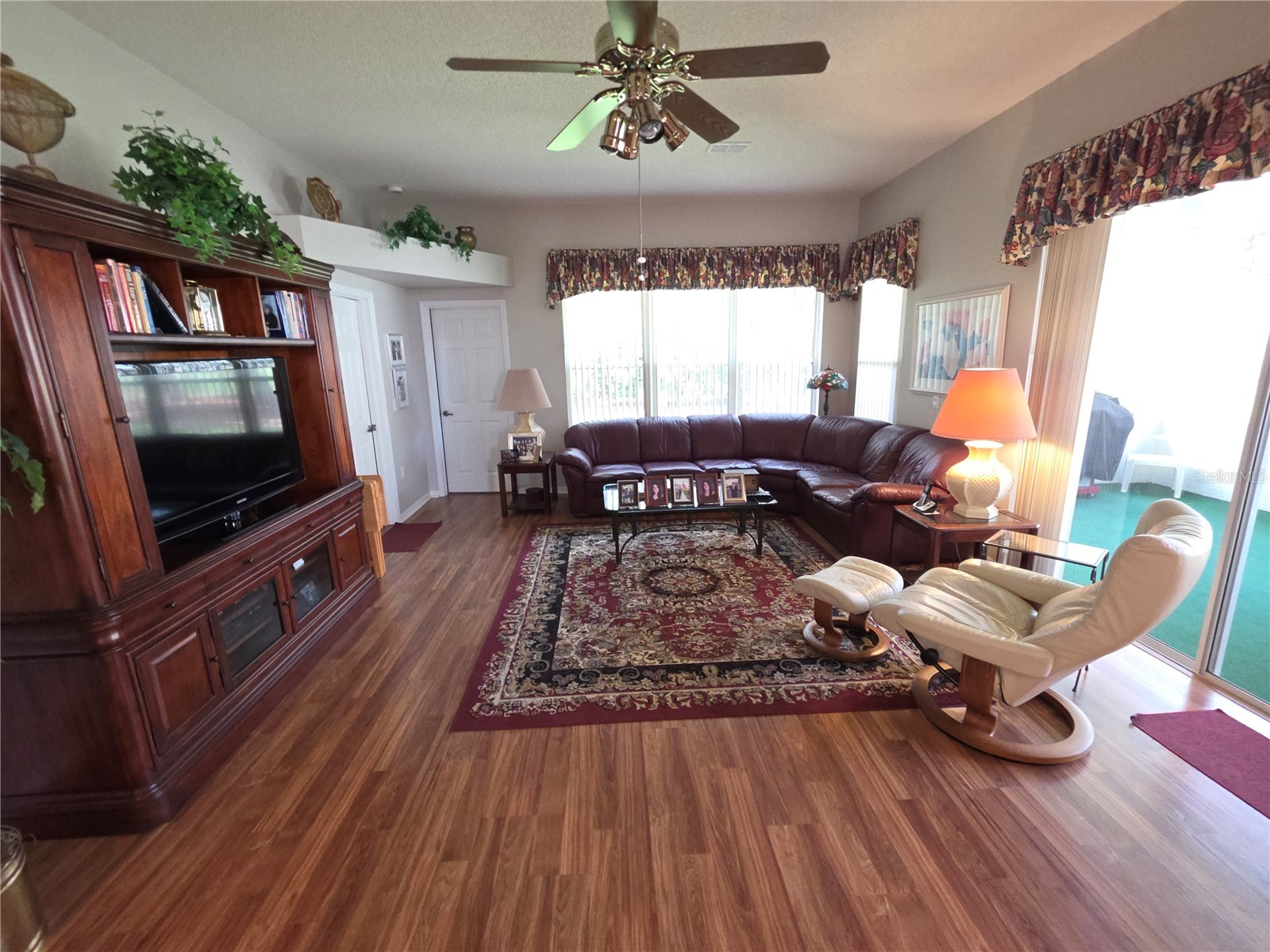 2019 Quailwood Lane Spring Hill FL 34606 W7884610 image9