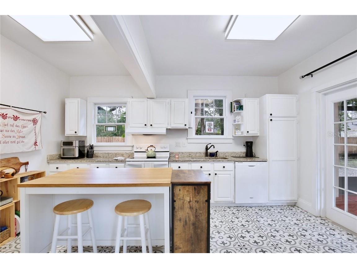 2019 S Park Avenue Sanford FL 32771 O6190696 image16