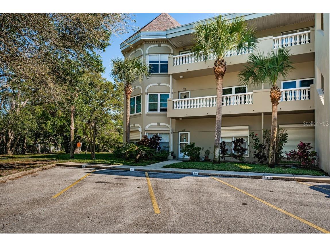 2019 Utopian Drive W #310 Clearwater FL 33763 TB8451419 image1