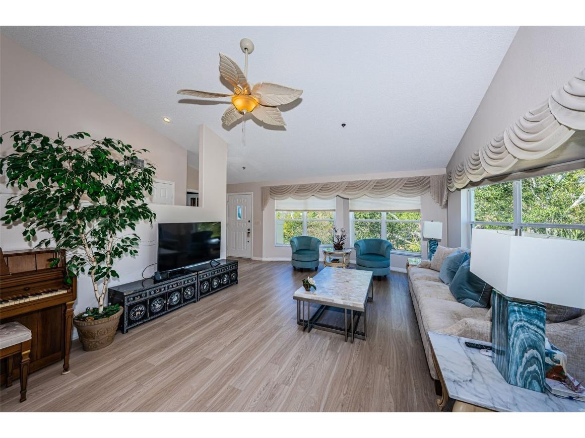 2019 Utopian Drive W #310 Clearwater FL 33763 TB8451419 image8