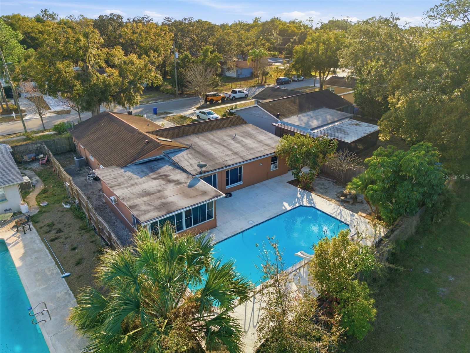 2019 W Jorome Drive Tampa FL 33612 A4679498 image5