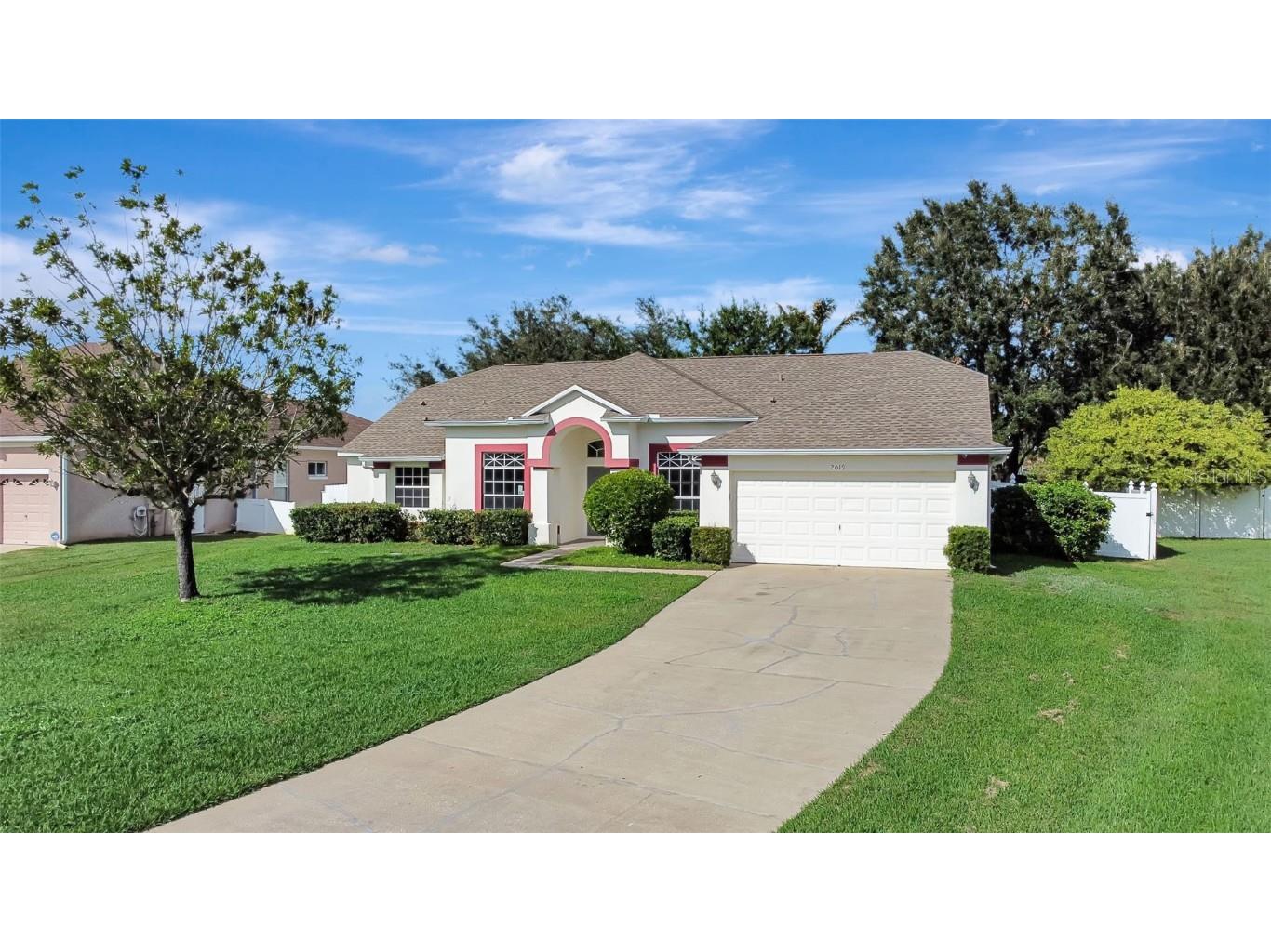 2019 Wintermere Pointe Drive Winter Garden FL 34787 O6306455 image1