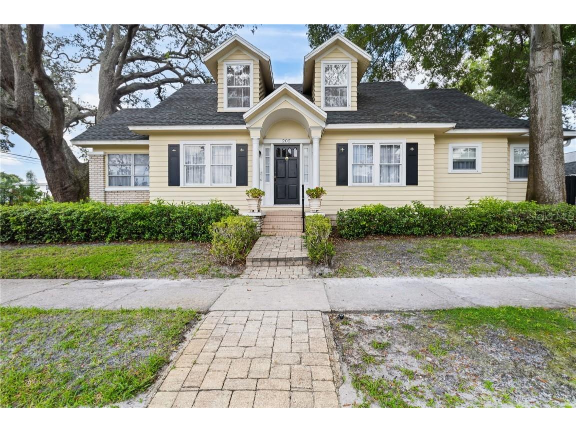 202 15th Avenue N Saint Petersburg FL 33704 U8210415 image1