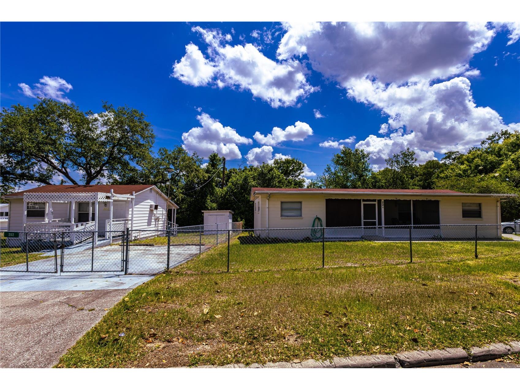 202 - 204 Orangeview Lane Lakeland FL 33803 L4961341 image1
