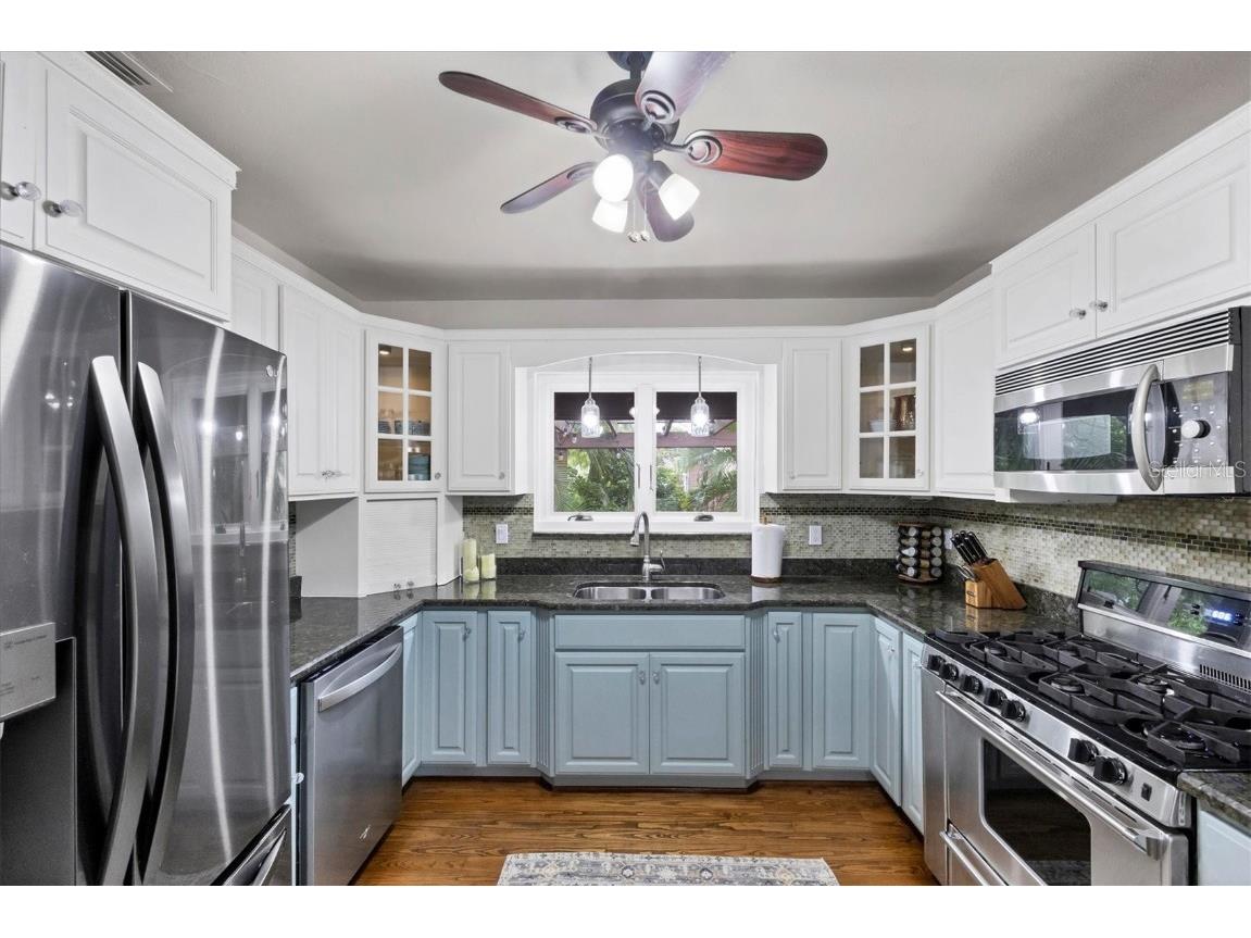 202 22nd Street W Bradenton FL 34205 - MANATEE RIVER A4666304 image21