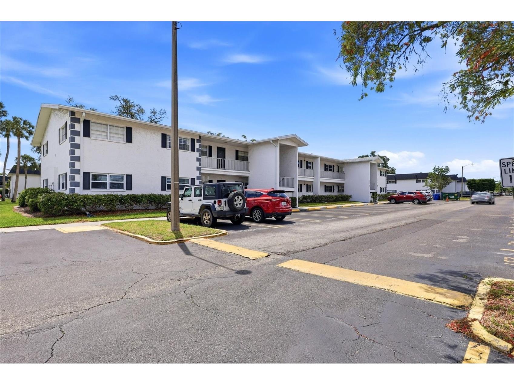 202 46th Avenue Terrace W #404 Bradenton FL 34207 A4689360 image1