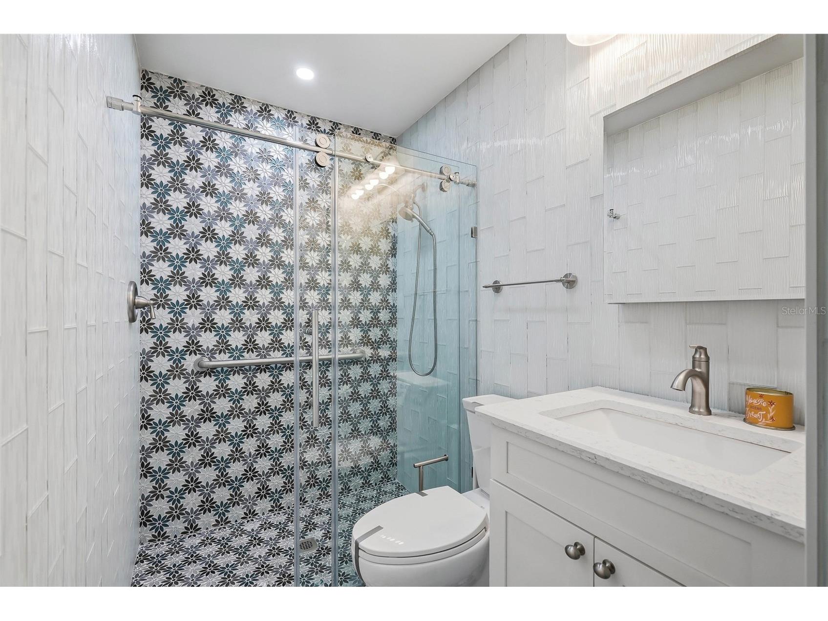 202 46th Avenue Terrace W #UNIT 209 Bradenton FL 34207 TB8525764 image28
