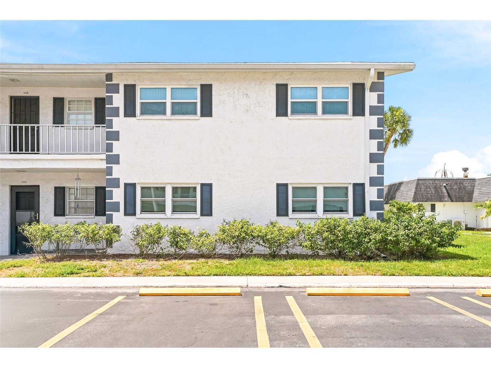202 46th Avenue Terrace W #UNIT 209 Bradenton FL 34207 TB8525764 image3