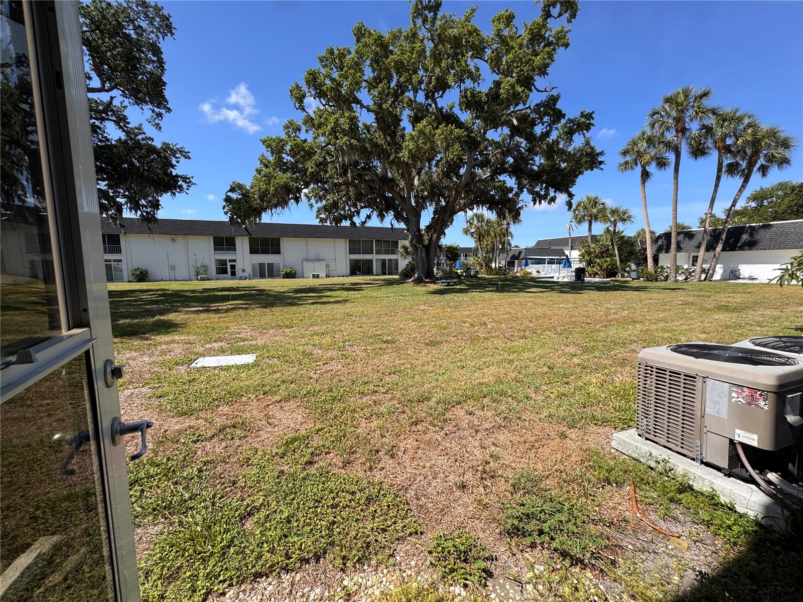 202 46th Terrace W #207 Bradenton FL 34207 A4694994 image15