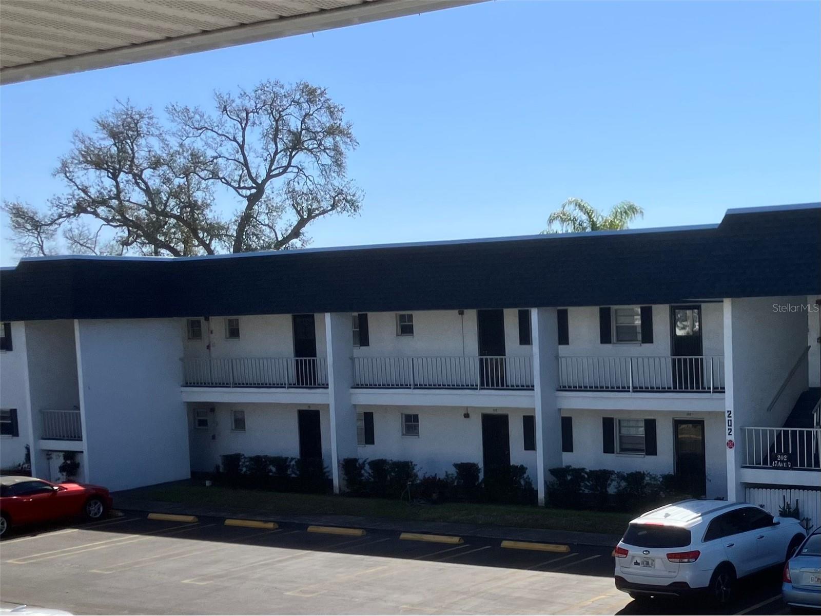 202 47th Avenue Drive W #332 Bradenton FL 34207 A4681109 image1