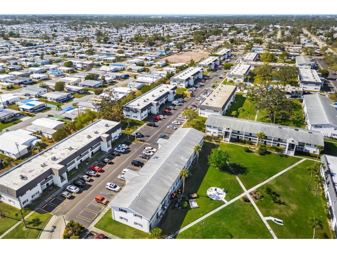 202 47th Avenue Drive W #334 Bradenton FL 34207 A4635277 image3