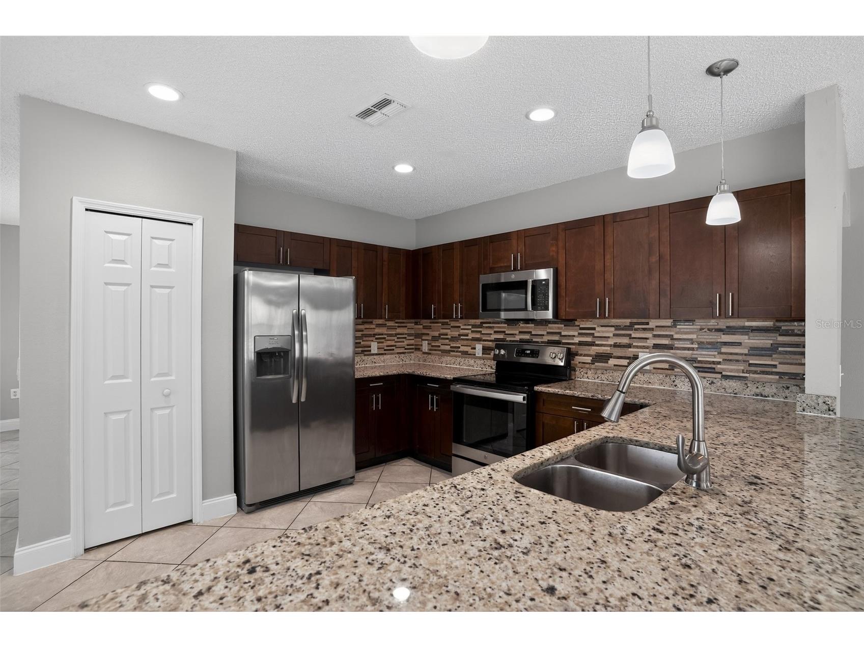 202 Amesbury Lane Kissimmee FL 34758 TB8496400 image15