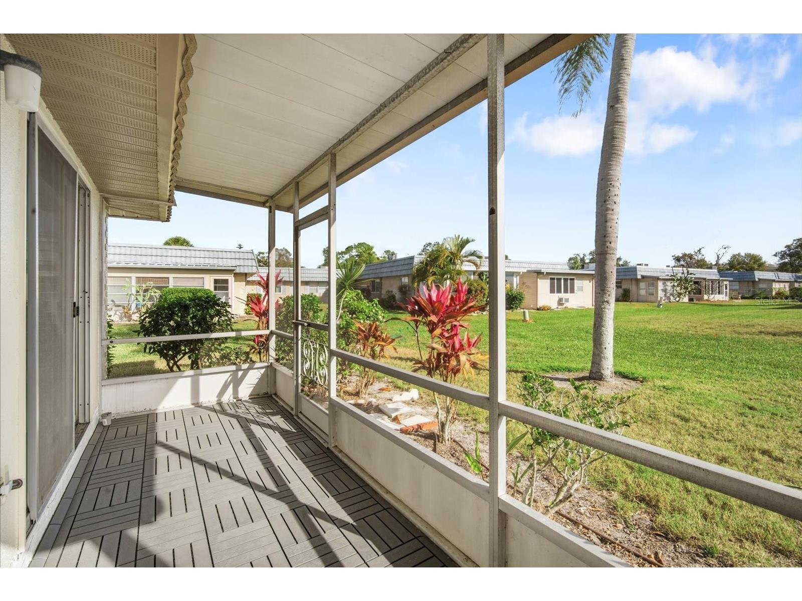 202 Bedford Street #49 Sun City Center FL 33573 TB8463987 image17
