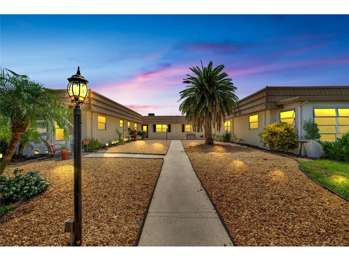 202 Bedford Street #65 Sun City Center FL 33573 T3544113 image1