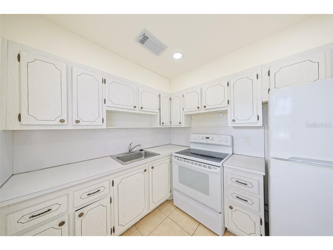 202 Bedford Street #72 Sun City Center FL 33573 TB8441125 image14