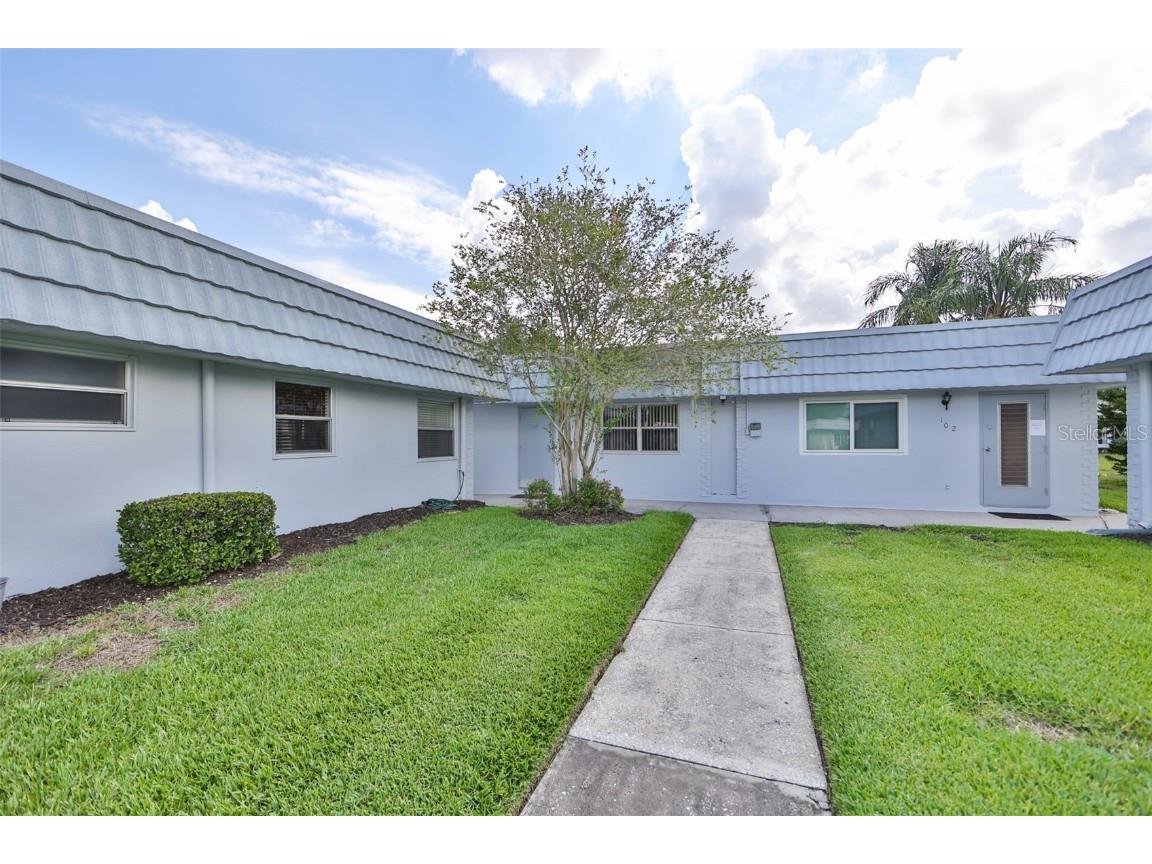 202 Bedford Trail #101 Sun City Center FL 33573 T3429972 image1